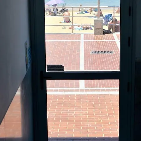 Primera Linea Playa De Canteras *