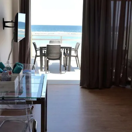 Апартаменти Primera Linea Playa De Canteras