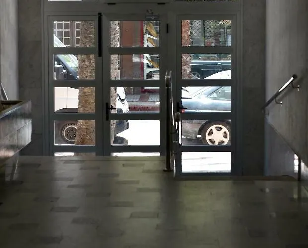 Primera Linea Playa De Canteras דירה *