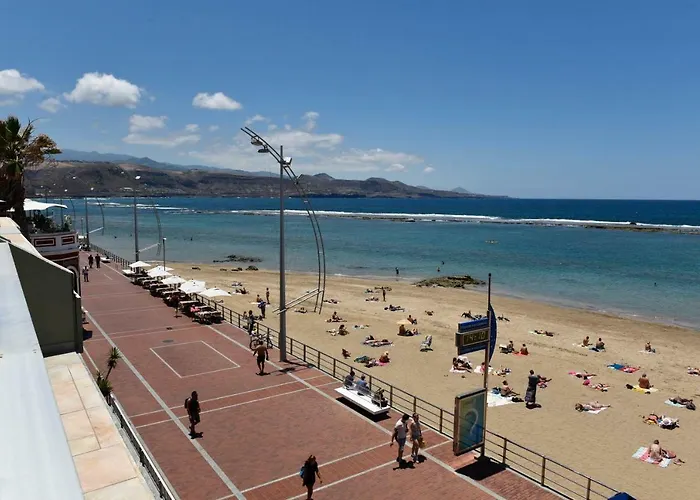 Primera Linea Playa De Canteras